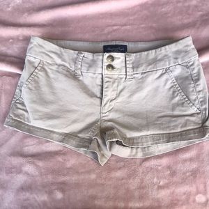 Khaki short shorts